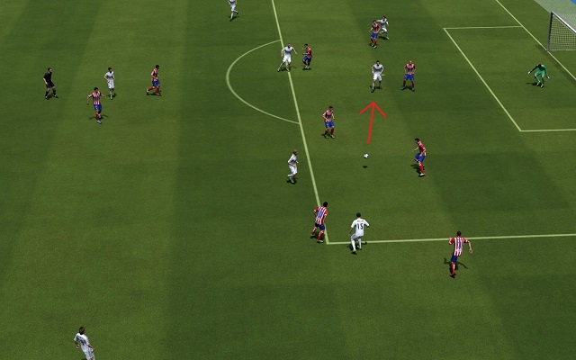 Ground cross allows you to play the ball a few centimeters above the surface - the ball's speed is very high, which allows you to take a shot at the opponent's goal - Crossing - Basic pieces of play - FIFA 14 - Game Guide and Walkthrough