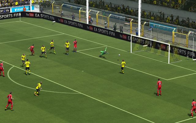 The basis of playing as a goalkeeper and receiving a high grade is of course successful interventions which let your whole team keep a clean sheet - Playing as a goalkeeper - Player career - FIFA 14 - Game Guide and Walkthrough