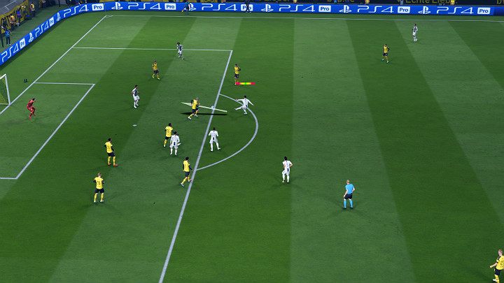Fifa 24 удары. Фифа 94. Игра штрафные удары. Fifa тренировка штрафных. Fifa 12 удары по воротам.