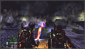 The best weapon to use against the statues is the Dark Matter Generator - Level 7: Central Park Cemetery - part 3 - Walkthrough - Ghostbusters The Video Game - Game Guide and Walkthrough