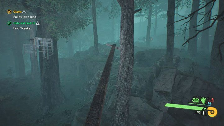 Get to a higher platform and walk along the narrow plank shown on the picture - Ghostwire Tokyo: Hide and Seek 3 - walkthrough - Quests available from chapter 4 - Ghostwire Tokyo Guide