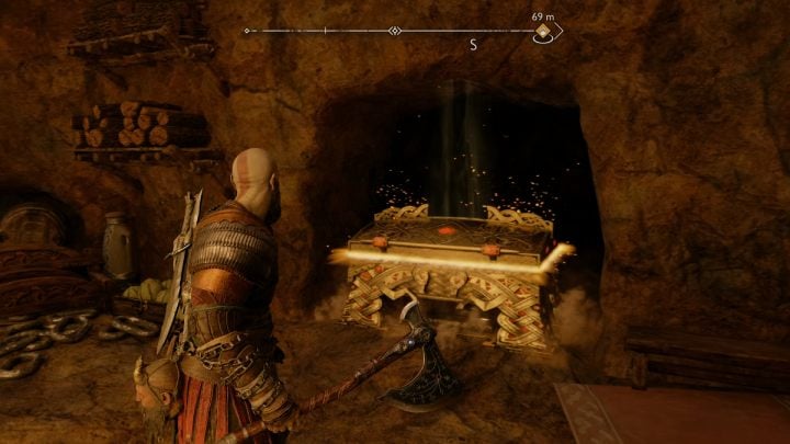 The chest lies in a secret room, which also contains a Draugr Hole - God of War Ragnarok: The Applecore, Svartalfheim - secrets, collectibles - God of War Ragnarok: Svartalfheim - God of War Ragnarok Guide