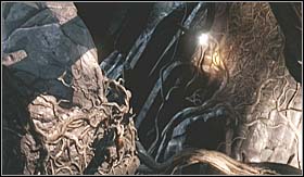 Now you can jump down and move the block from the right wall to the gap on the left (previously turning it by 180 degrees) - Walkthrough - Heart of Gaia | Walkthrough - Walkthrough - God of War 3 Game Guide & Walkthrough