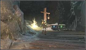 On the other side theres a save point and chests with health and mana - Walkthrough - The City of Olympia | Walkthrough - Walkthrough - God of War 3 Game Guide & Walkthrough