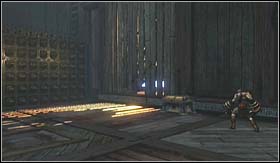 Once you get to the top you will find Pandora trapped in a tank which will start to be filled with water in just a moment (once you move the first object) - Walkthrough - The Labyrinth | Walkthrough - Walkthrough - God of War 3 Game Guide & Walkthrough