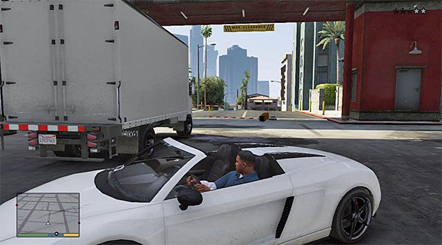 Soon, Franklin and Lamar will become wanted and, as a result, you will have to lose a two-star police pursuit - GTA 5: Franklin and Lamar walkthrough - Main missions - GTA 5 Guide
