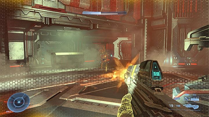 There is only one active item slot - switch the Grappleshot to the Threat Sensor - Halo Infinite: The Tower - walkthrough, solution - Main missions - Halo Infinite Guide