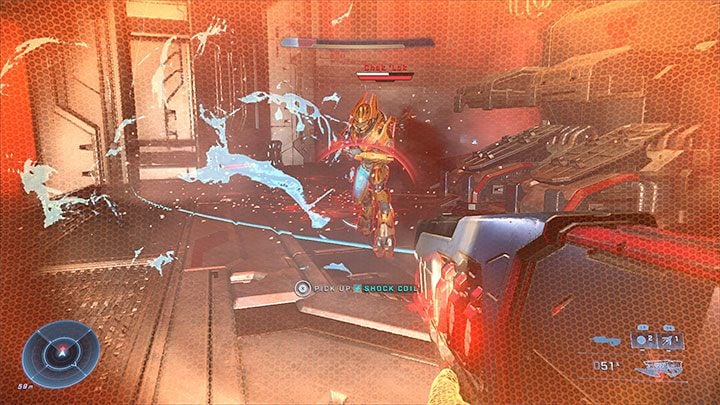 During the battle, keep the boss at a medium distance, as Chak 'Lok is equipped with an energy blade wreaking havoc in melee range - Halo Infinite: The Tower - walkthrough, solution - Main missions - Halo Infinite Guide