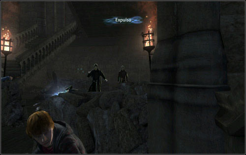 For now, we put the main plot aside and focus on Ron and Hermione who are looking for Voldemort's snake - Walkthrough - A Turn of Events - Harry Potter and the Deathly Hallows Part 2 - Game Guide and Walkthrough