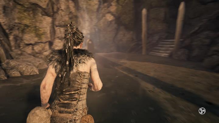 Check out the stone and take the stairs. - Hellblade Senuas Sacrifice: Reaching the shore - The Journey Begins - Hellblade: Senuas Sacrifice Game Guide