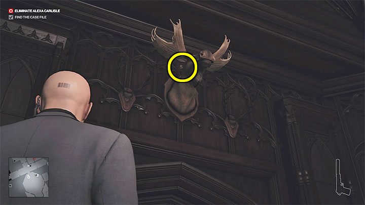 The fourth picture shows an antler – you will find it above the exit door - Hitman 3: The puzzle with the hidden safe - Dartmoor, walkthrough - Death in the Family - Dartmoor - Hitman 3 Guide