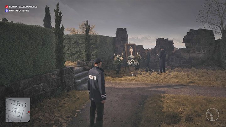 There is only one undertaker on the map - Hitman 3: Best disguises, Dartmoor - Death in the Family - Dartmoor - Hitman 3 Guide