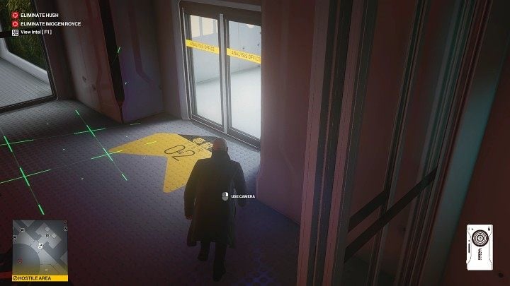 Now go back to the hallway with the camera and sneak to the door - Hitman 3: CCTV in Chongqing (China) - where it is stored? - End Of An Era - Chongqing - Hitman 3 Guide