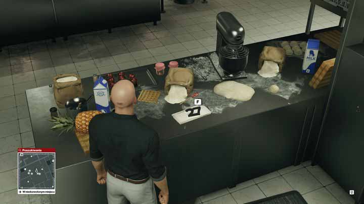 Cake topping can only be taken when you are wearing a kitchen staff disguise. - Important items | Bangkok - Bangkok: Club 27 - Hitman Game Guide