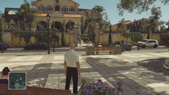 This is how you start the mission. - Disguises | Sapienza - Sapienza: World of Tomorrow - Hitman Game Guide