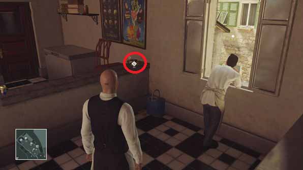 Use the rat poison when the employee is not looking - Murdering Silvio Caruso | Sapienza - Sapienza: World of Tomorrow - Hitman Game Guide