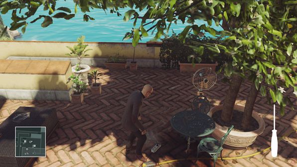 Dismantle the wires and go to the water switch - Murdering Francesca De Santis | Sapienza - Sapienza: World of Tomorrow - Hitman Game Guide