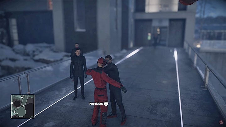 Get frisked and wait for the main surgeon - Murdering Erich Soders | Hokkaido - Hokkaido: Situs Inversus - Hitman Game Guide