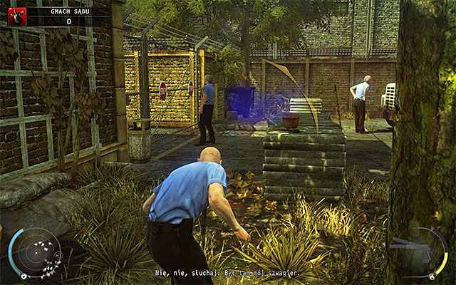 Head to the parking lot, which is patrolled by many guards, even on lower difficulty levels - Courthouse - Getting to the holding cells in defendant disguise | 15: Skurkys Law - 15: Skurkys Law - Hitman: Absolution Game Guide