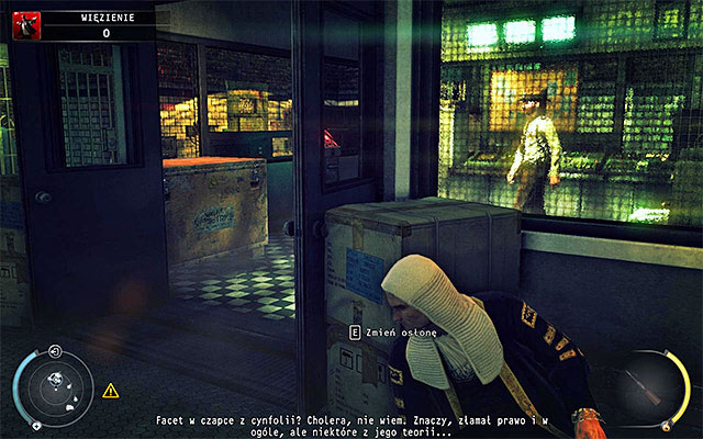 Quickly move towards the guard-room, crouching all the time - Prison | 15: Skurkys Law - 15: Skurkys Law - Hitman: Absolution Game Guide