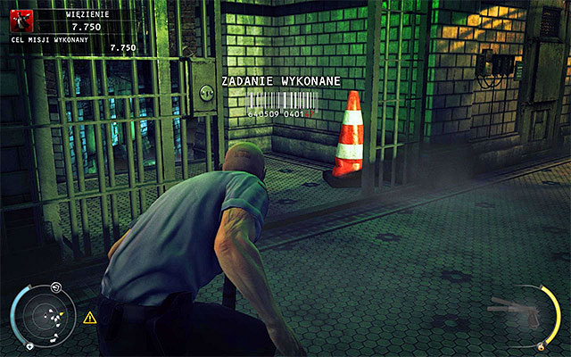 Exit the guard-room and quickly move to the newly unlocked passage, trying to do this before enemies return to their posts - Prison | 15: Skurkys Law - 15: Skurkys Law - Hitman: Absolution Game Guide