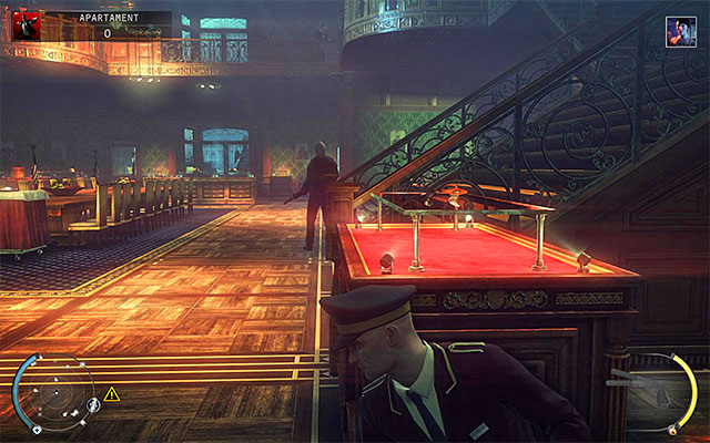 The main room on the ground floor (screen above) is permanently guarded by about three people even on the lower difficulty levels, but you have to watch out more for enemies patrolling the penthouse, because they can appear here unexpectedly, making it difficult for you to remain hidden - Penthouse - Exploring the penthouse | 18: Blackwater Park - 18: Blackwater Park - Hitman: Absolution Game Guide