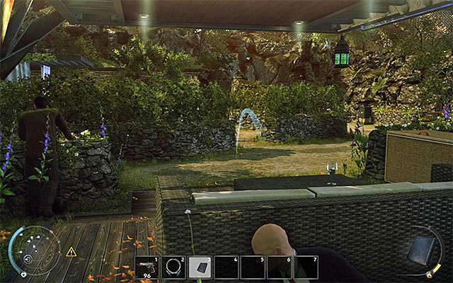 The best way to safely walk through the garden is heading towards the left shed shown on the above screen - Gardens | 1: Personal Contract - 1: Personal Contract - Hitman: Absolution Game Guide