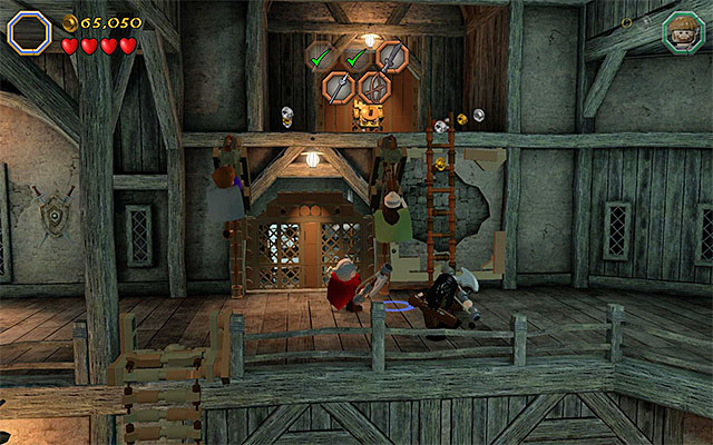 Each of the characters needs to reach another catch - Stage 12 (A Warm Welcome): The armory | Walkthrough | LEGO The Hobbit - Walkthrough - LEGO The Hobbit Game Guide & Walkthrough