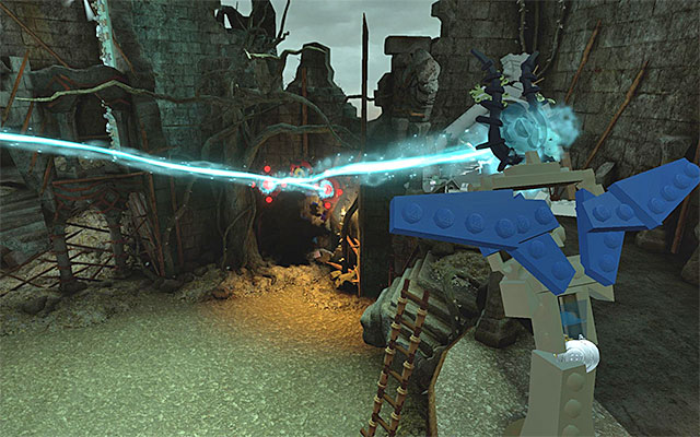 The second stream of energy also needs to hit a target - Stage 14 (The Necromancer): The keeps exterior | Walkthrough - Walkthrough - LEGO The Hobbit Game Guide & Walkthrough