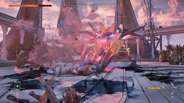 In addition to its ranged attacks, the boss can also strike you with its upper limbs and use them to destroy cover - Horizon Forbidden West: Singularity - walkthrough, ending - Main Storyline - Horizon Forbidden West Guide