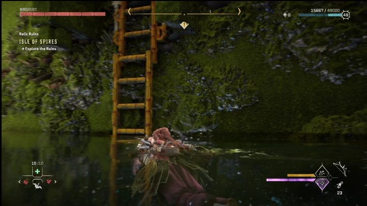 You must move the crate so that you can climb it and shoot the lock holding the ladder in place - Horizon Forbidden West: Golden Toucans - how to get? - Ornaments - Horizon Forbidden West Guide