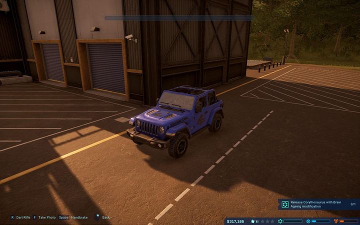2018 Jeep skin (blue) - getting it depends on drifting for 3 seconds - Unlocking skins for Jeep in Jurassic World Evolution - Basics - Jurassic World Evolution Game Guide