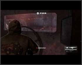 After the fight, pick up the weapons and ammo from the ground and go into the room upstairs [1] - Chapter 7 - The Deal - Walkthrough - Kane & Lynch 2: Dog Days - Game Guide and Walkthrough