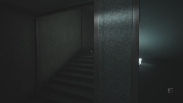 Upon reaching a looping staircase, follow the stairs up - Layers of Fear 2023: Act 1 Painters Story - Walkthrough - Layers of Fear 2023 Guide