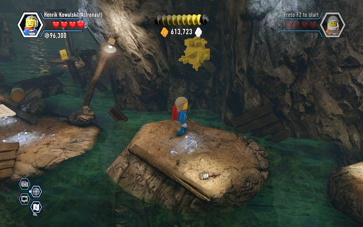 Destroy the yellow rocks and you will obtain a piece of the shield - Secrets in the mine | Chapter 3 - Chapter 3 - LEGO City: Undercover Game Guide