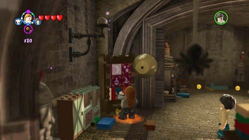 Find the cabinet on the left - Harry Potter Years 5-7: Tokens - Hogwarts, part 3 - Tokens - LEGO Harry Potter Years 5-7 Guide