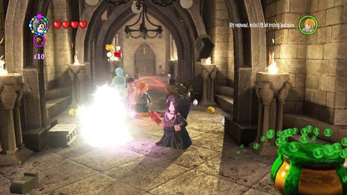 Find the chest on the left of the Entrance Hall - Harry Potter Years 5-7: Tokens - Hogwarts, part 3 - Tokens - LEGO Harry Potter Years 5-7 Guide