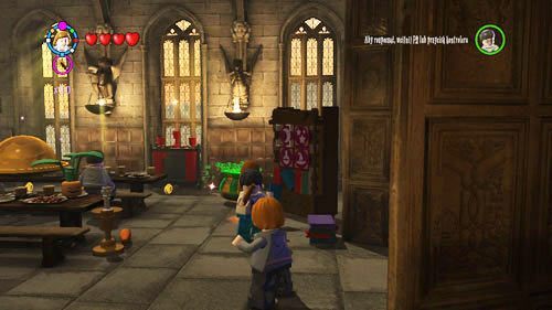 Enter the hall and go to the right - Harry Potter Years 5-7: Tokens - Hogwarts, part 4 - Tokens - LEGO Harry Potter Years 5-7 Guide