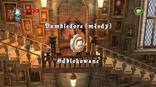 There are two statues at the entrance to Dumbledores office - Harry Potter Years 5-7: Tokens - Hogwarts, part 5 - Tokens - LEGO Harry Potter Years 5-7 Guide