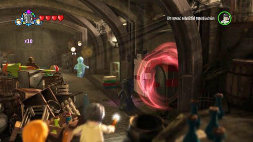 Destroy the door to the right of the hall with black magic - Harry Potter Years 5-7: Students in Peril, part 2 - Other collectibles - LEGO Harry Potter Years 5-7 Guide