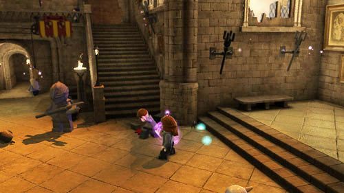 Knights armor is on the right - Harry Potter Years 5-7: Students in Peril, part 2 - Other collectibles - LEGO Harry Potter Years 5-7 Guide