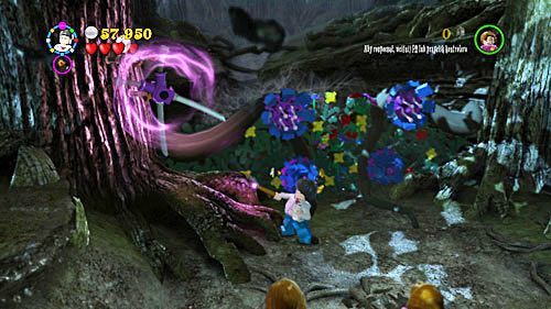 Build scissors and use the WL spell to cut down the flowers, one by one - Harry Potter Years 5-7: A Giant Virtuoso - Year 5 - LEGO Harry Potter Years 5-7 Guide