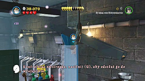 When the tanks are full, switch to Ron and summon his owl - use the owl to climb into the pipe and move one of the gutters - Harry Potter Years 5-7: Love Hurts, part 1 - Year 6 - LEGO Harry Potter Years 5-7 Guide