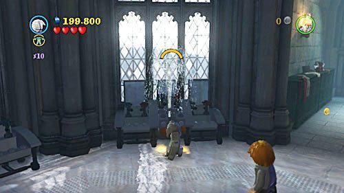 Go behind the cabins, move the stroller from the road and reach the end to find the student - Harry Potter Years 5-7: Love Hurts - secrets, collectibles - Year 6 - LEGO Harry Potter Years 5-7 Guide