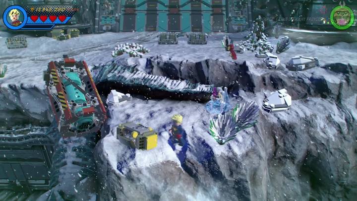 Right in front of the facility, still during the first part of the mission, you will come across Stan Lee in peril - LEGO Marvel 2: Mission 2 - Avengers World Tour Secrets - LEGO Marvel 2: Mission secrets - LEGO Marvel Super Heroes 2 Game Guide