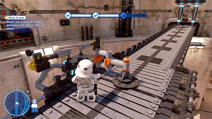 You have to go to the central balconies to which the crane is attached - LEGO Skywalker Saga: Hunk of Junk - walkthrough - LEGO Skywalker Saga: Episode 4 - A New Hope - LEGO Skywalker Saga Guide