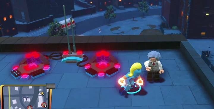 You will find an older man standing next to two switches there - Urbem Heights | LEGO The Incredibles - Maps of challenges and golden bricks - LEGO The Incredibles Game Guide