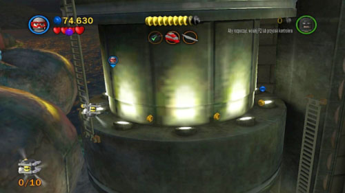 #05 - After get to the higher parts of building use rope to get on the round pillar - Harboring a Criminal | Minikits - Minikits - LEGO Batman 2: DC Super Heroes Game Guide & Walkthrough