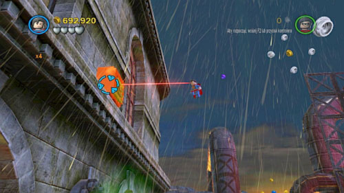 #10 - In the last location (roof) you have to destroy 5 golden objects - Chemical Crisis | Minikits - Minikits - LEGO Batman 2: DC Super Heroes Game Guide & Walkthrough