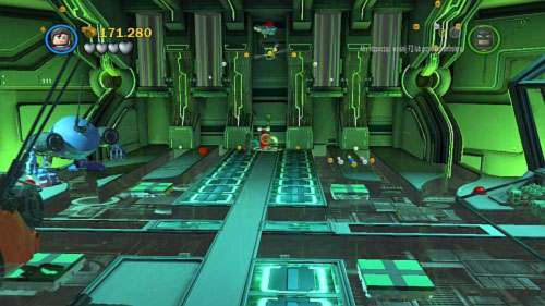 #09 - In room with robots - Research and Development | Minikits - Minikits - LEGO Batman 2: DC Super Heroes Game Guide & Walkthrough